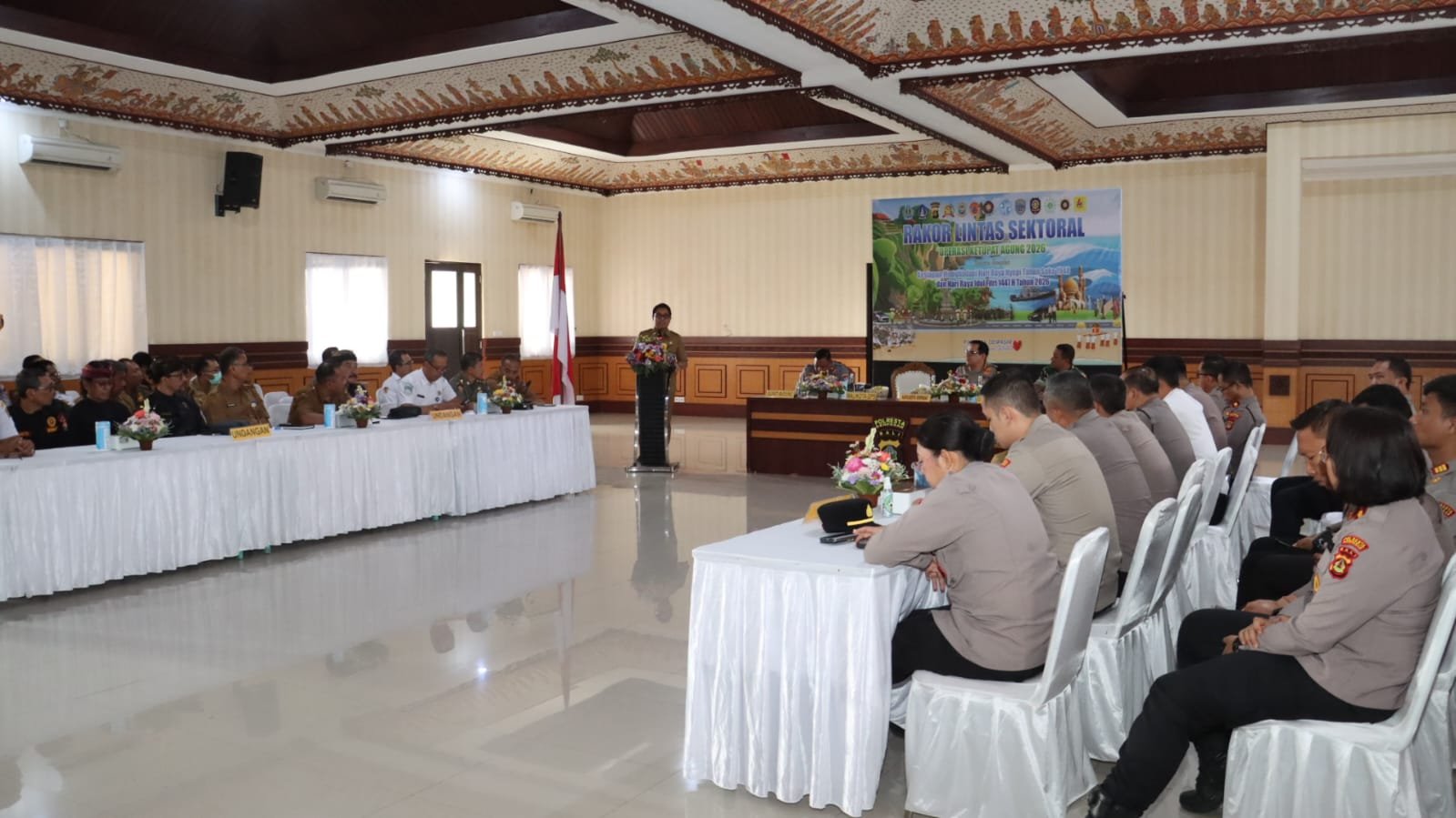 Denpasar Police Holds Cross Sectoral Meeting 